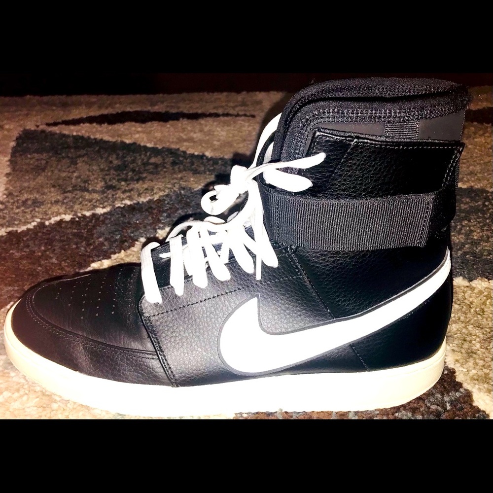 Nike Double Court High ‘black’- Men’s 10